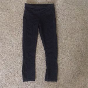 Lululemon cropped leggings